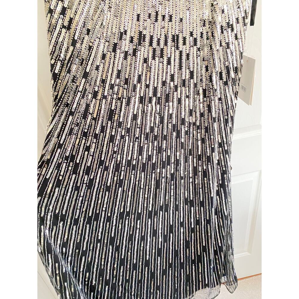 NWT Mac Duggal Sequin Embellished Sleeveless Gown, Black/Silver, Sz 12 598$ - Picture 5 of 9